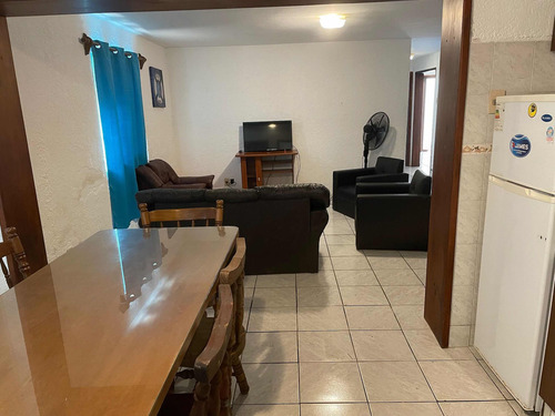 Alquilo Piriapolis Barato Apto Interior,planta Baja 3 Dormitorios Cocina Completa Para 7 Personas En Pleno Centro A 3 De La Playa