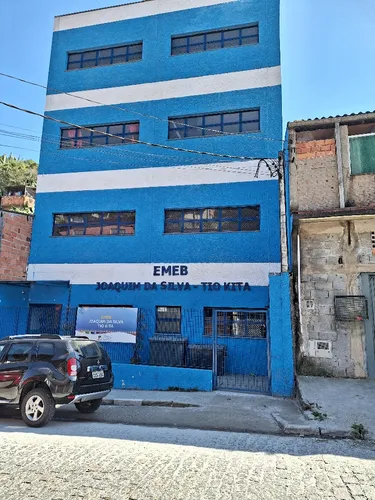 Salão Comercial, Duas Casas E Terreno