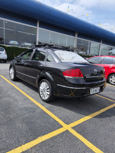 Fiat Linea 1.8 16v Absolute Flex Dualogic 4p
