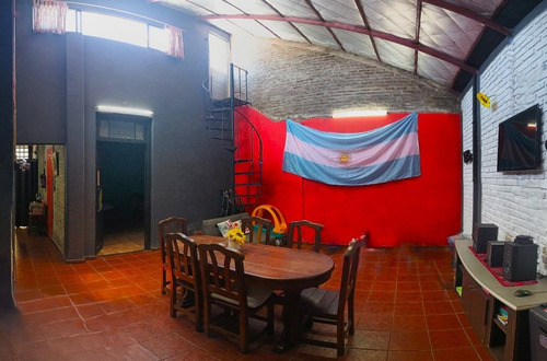 Casa Italiana 5 Ambientes Y Tres Cocheras En Gerli