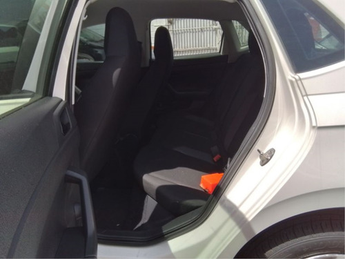 Volkswagen Polo 1.0 MPI MANUAL