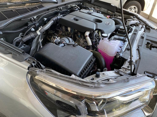 Imagen 9 de 15 de Toyota Hilux Srv 4x4 Manual M/t 0km - Año 2022 Disponible