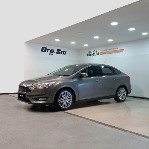 Ford Focus III 2.0 Sedan Se Plus At6