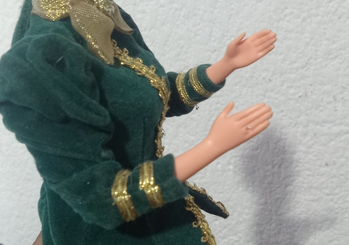 Barbie Yuletide Romance 1996 (Usado)