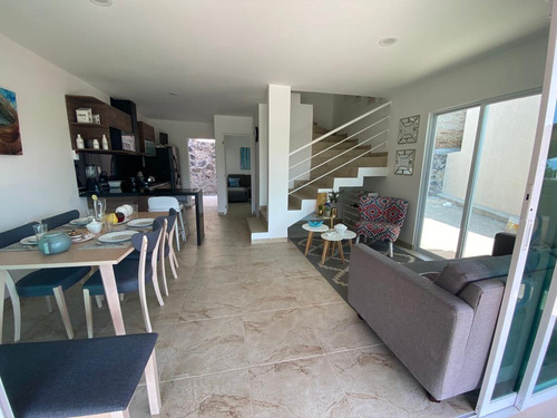 Casas Nuevas 3 Y 4 Recamaras Y Alberca Aceptamos Infonavit