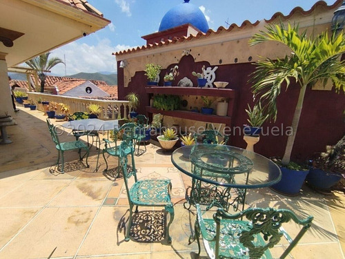 Posadas Combina Lo Colonial Con Lo Moderno 25-4837