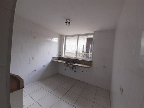 Imagem 10 de 20 de Sobrado Com 3 Dormitórios Para Alugar, 218 M² Por R$ 3.000,00/mês - Jardim - Santo André/sp - So0092