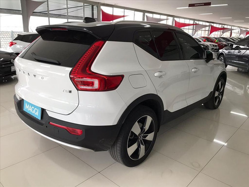 Imagem 5 de 11 de Xc40 2.0 T5 Gasolina Momentum Awd Geartronic