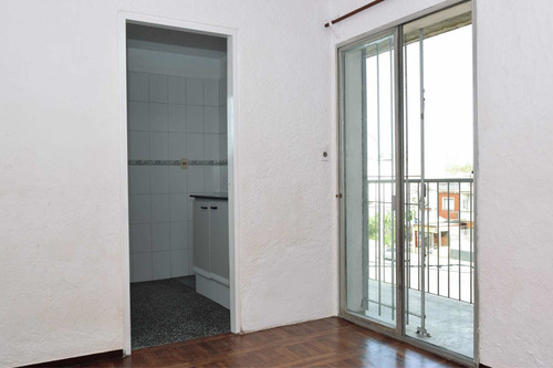 Imagen 6 de 12 de Excelente Oportunidad Apartamento En Venta De 2 Dormitorios En La Blanqueada