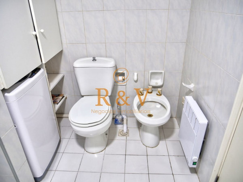 Imagen 12 de 14 de Apartamento De 1 Dormitorio Y Medio Con Vista Al Mar - Alquiler, Playa Brava