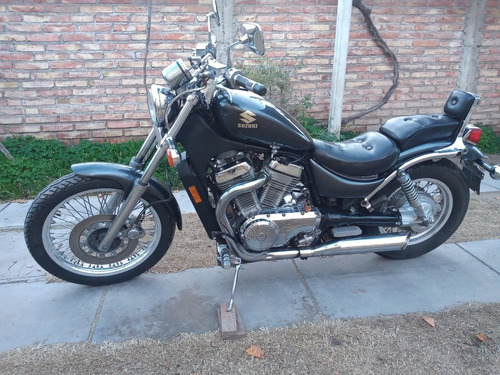 Suzuki Intruder Vs 700