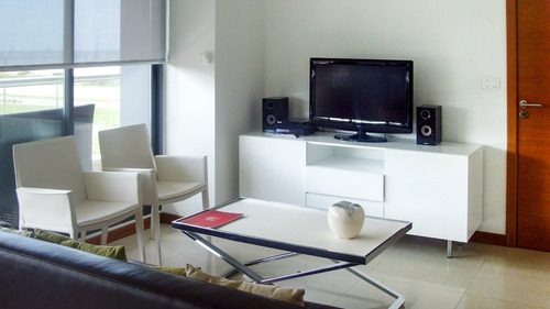 Imagen 3 de 9 de Apartamento En Venta De 2 Dormitorios En Playa Brava (ref: Lij-2352)