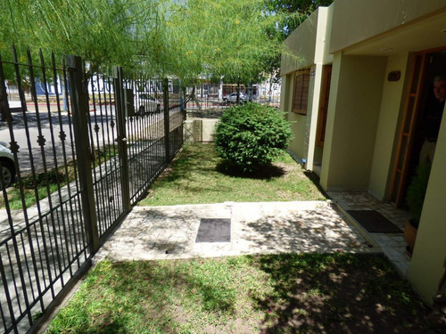 Imagen 3 de 22 de Casa En Venta Alto Alberdi 4 Dormitorios Apto Bancor
