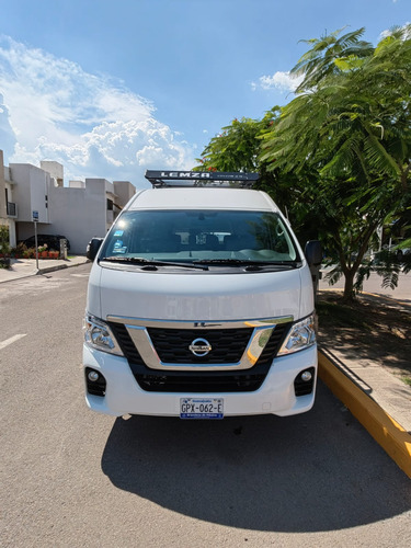 Urvan 2022 15 Pasajeros Gasolina Estándar