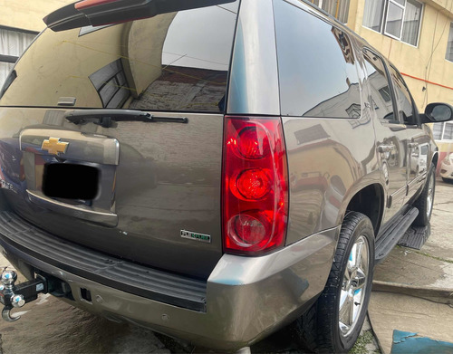 Imagen 4 de 10 de Chevrolet Tahoe D Suv Piel Cd 2a Fila Asientos At 2012