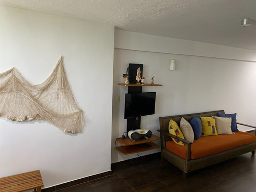 Imagen 7 de 29 de Apartamento En Venta Playa Grande. Mls #23-1619. Yolanda Goncalves