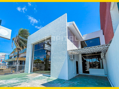 Sobre Av Banzer Inmueble Comercial Con Showroom, Oficinas, Almacén Y Depósitos