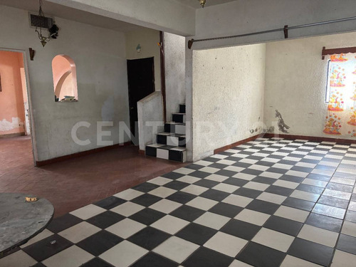 Casa En Venta En Colonia Revolución