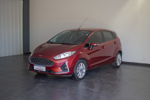 Ford Fiesta Kinectic Se 5 Puertas 1.6 Nafta Ad875 Nv