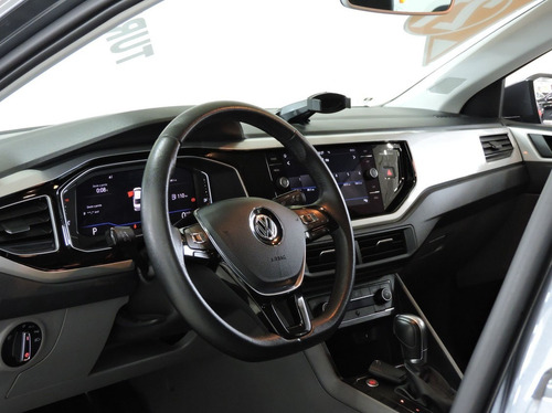 Imagem 10 de 20 de Volkswagen Virtus 1.0 200 Tsi Highline 2021