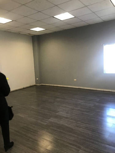 Imagen 17 de 21 de Renta De Bodega A El Norte