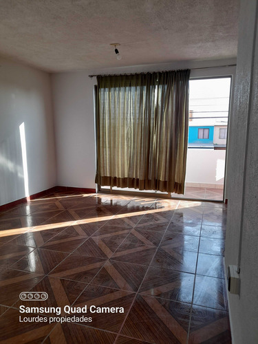 Se Vende Casa Amplia En Avenida (101243)