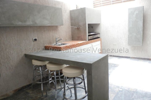 Imagen 8 de 14 de Venta De Casa Amoblada A Orilla Del Lago