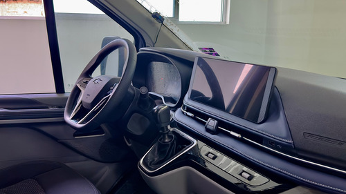 Chevrolet Express Max 2025