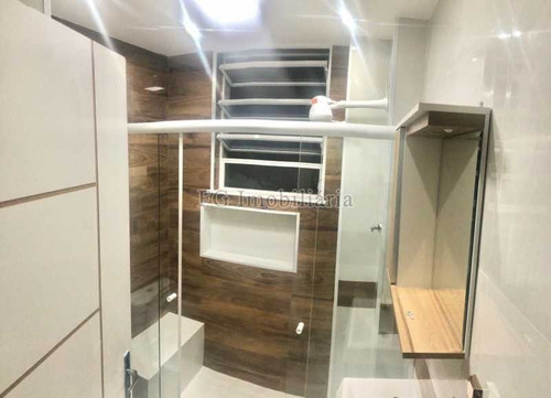 Imagem 13 de 15 de Apartamento No Humaitá - Caap30155