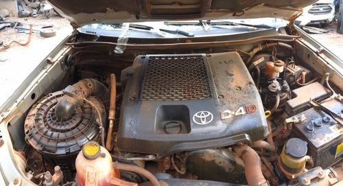 Sucata Toyota Hilux 2011/2011 Prata Diesel 163cvs