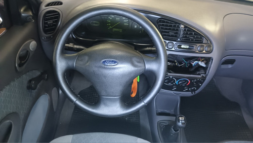 Ford Fiesta 1.8 Lx D Aa