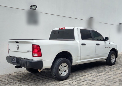 Imagen 5 de 12 de Dodge Ram 2500 Crew Cab Slt Trabajo 4x4 V8