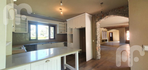 Imagen 12 de 30 de Venta Casa Saint Thomas Este