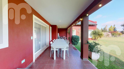 Imagen 14 de 19 de Venta Casa- Campos De Roca