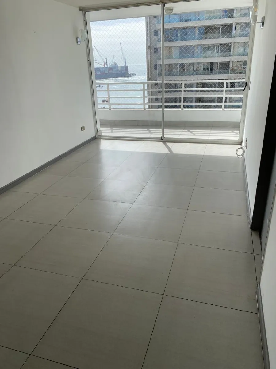 Imagen 2 de 21 de Se Vende Centrico Dpto.luminoso, Recien Remodelado