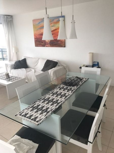 Venta De Apartamento 2 Dormitorios Roosevelt