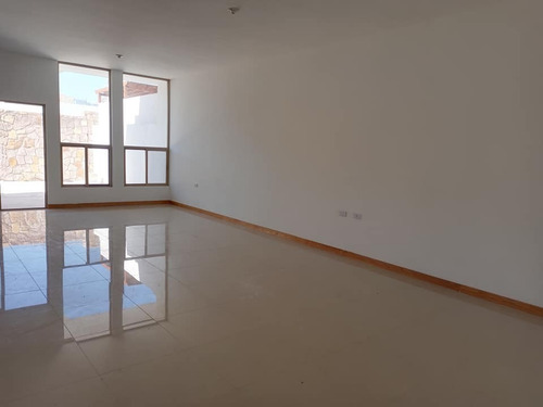 Imagen 4 de 17 de Casa Nueva En Venta Bosques Del Valle Iii, Frente A Parque