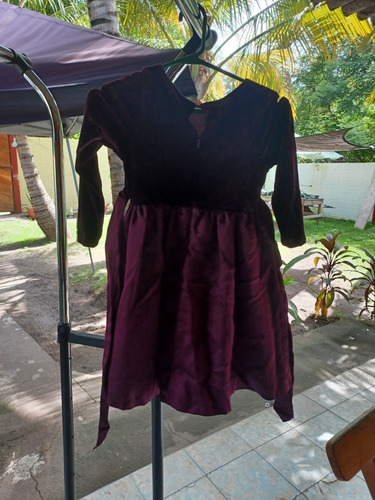 Imagen 6 de 6 de Ropa Vestidos De Niña Y De Mujer