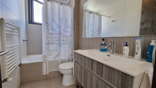 Casa En Venta De 4 Dorm. En Colina Chicureo