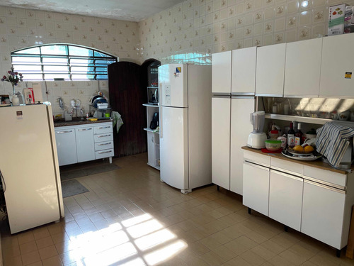 Terreno 3.739m2 Com Construção Vila São Geraldo, Taubaté