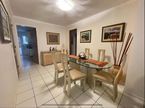 Imagen 3 de 14 de Apartamento - Playa Mansa