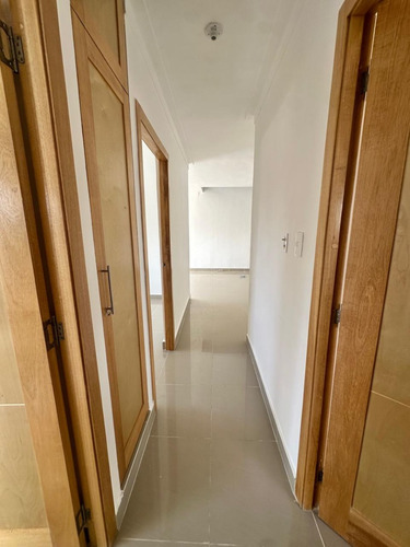 Apartamento Tipo Penthouse En Paseo Del Arroyo En La Jacobo Majluta Sdn