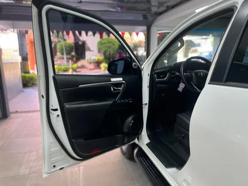 Toyota Fortuner Diesel At 2.8 4*4 2023
