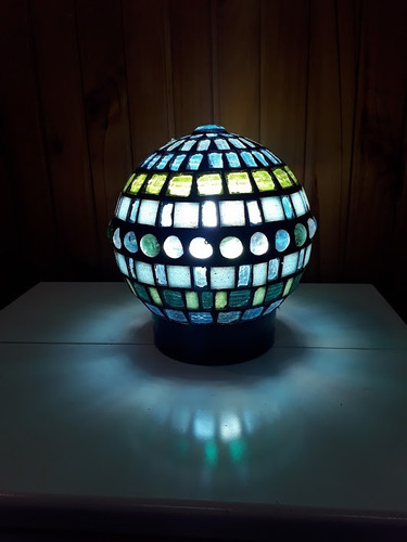 Imagen 1 de 10 de Lampara Velador Luminaria Globo Mosaiquismo Venecitas