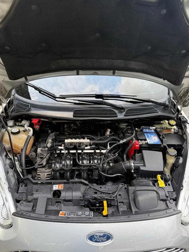 Ford Fiesta Titanium 2015