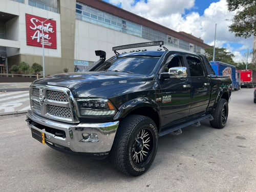 Imagen 1 de 19 de Dodge Ram 2500 5.7 Laramie 2016
