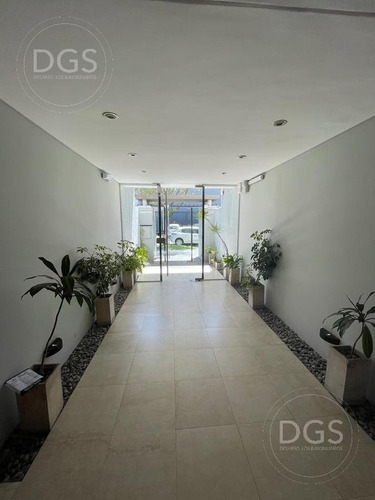 Imagen 5 de 30 de Departamento - Banfield Este