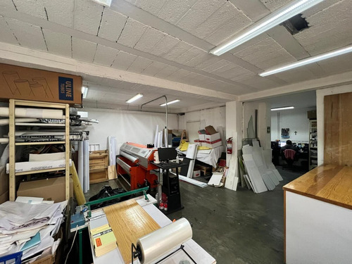 Rento Local Comercial 100mt Con Magnifica Ubicación Muy Céntrico