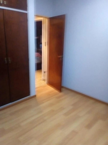 Casa En Venta - 2 Dormitorios 1 Baño - Cochera - 84,75mts2 - Morón