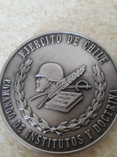 Medallon Comando Institutos Y Doctrina Ejercito De Chile